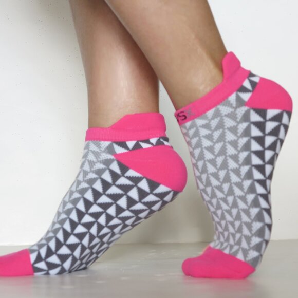 RARE  Victoria's Secret Cushion VSX Ankle Cushion Socks Set Of 3  NWOT - Picture 6 of 7